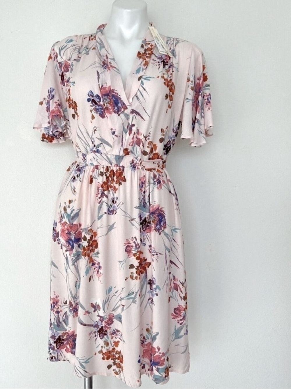 NEW Nordstrom floral midi dress SMALL short flutter sleeves Pockets pink tie